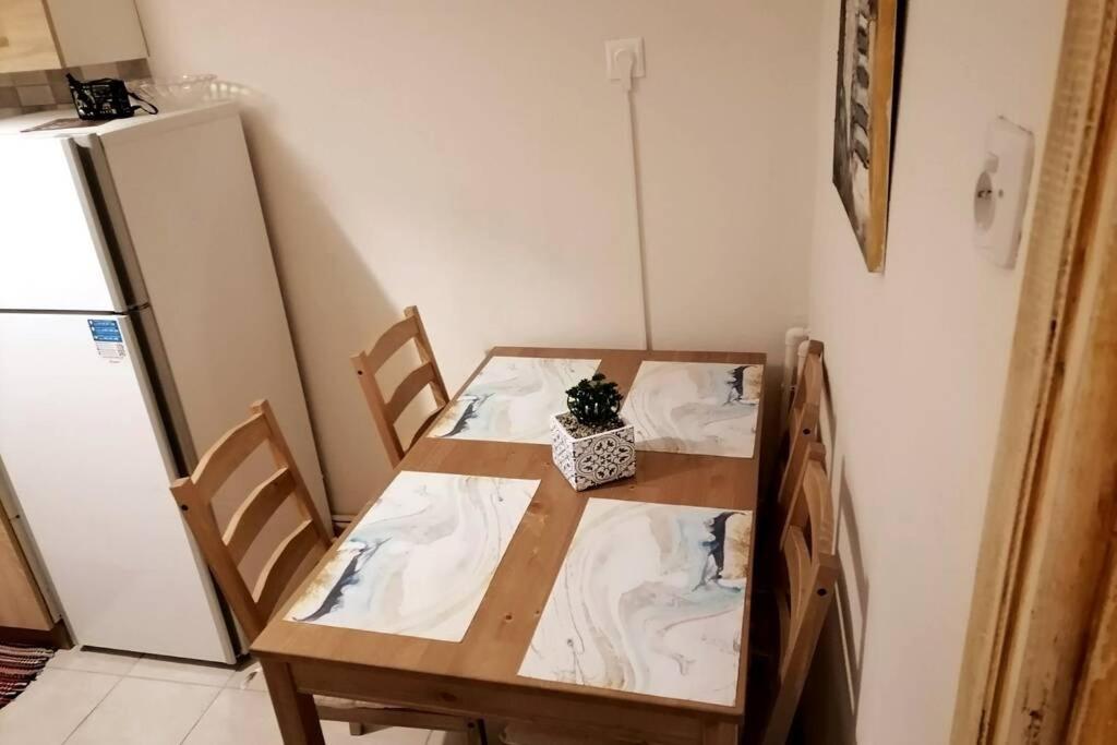 Elegant Central Apartment In โวโลส ภายนอก รูปภาพ
